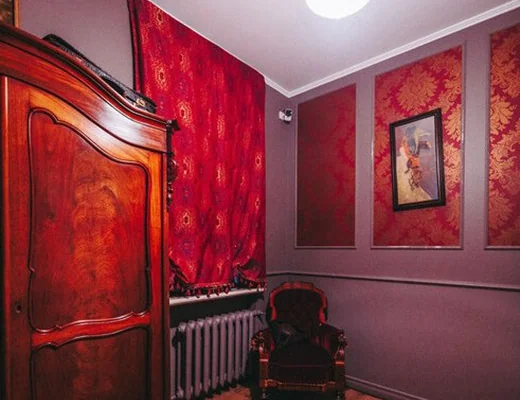 Captain's Cabin